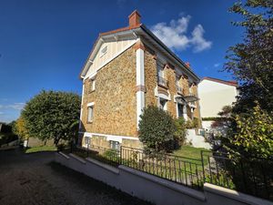 Maison meulière 7 pièces - Montesson Centre