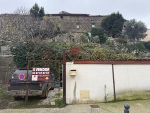 A VENDRE TERRAIN 180 M2 CONSTRUCTIBLE VIABILISE SAINT JEAN