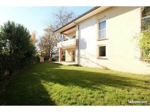 APPARTEMENT T3 71 m² + jardin clos 230 m² + 2 pl pking