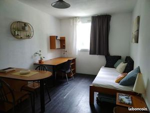 DOMAINE UNIVERSITAIRE- Grenoble -St Martin d 'Hères-Studio meublé 18 5m2