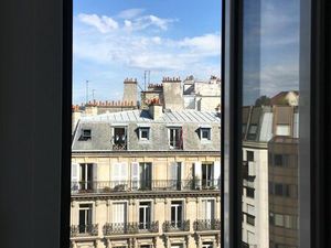 Studette Meublée de 10 m2 – Paris Ternes