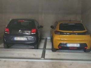 Place de stationnement couverte