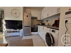 Appartement F2 à louer - 2 pièces - 40 18 m2 - St Cyr L Ecole - 78 - ILE-DE-FRANCE