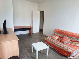 Grand t2 meublé 56m2