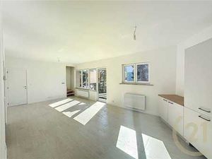 Duplex prêt à emménager avec 3 chambres