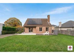 Maison économe en énergie avec 4 chambres  garage et jardin