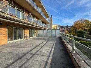 Appartement à louer à Ixelles € 2.750 (LINF7) - Latour & Petit Bxl Location | Zimmo