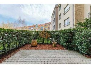 Woluwé St Lambert-magnifique rdjardin-3 chbres-parking auto