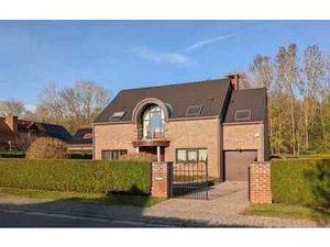 Très belle villa 4 façades