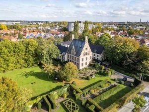 Appartement assisté avec 2 ch & terrasse au centre de Bruges