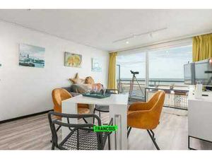 Studio rénové (2020) avec vue sur mer et piscine dans la r…