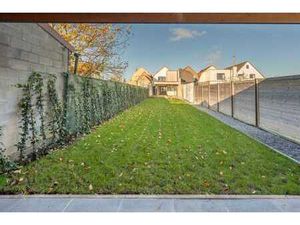 Maison entièrement rénovée et économe en énergie avec un ma