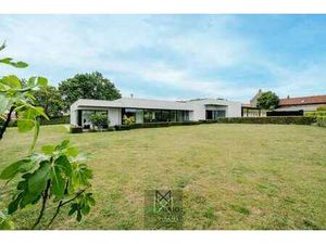 Villa d’Exception avec Dépendance de 360 m² et Vue sur le...