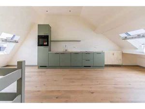 Gerenoveerd duplex appartement aan Gent Sint-Pieters