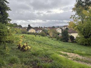 Terrain constructible viabilisé à vendre