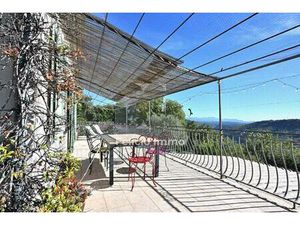 Comme une maison avec vue jusqu'à la merSpacieux apparteme