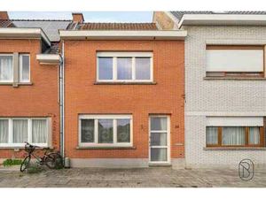 Charmante maison avec grand jardin  atelier et grenier aména