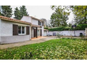 Maison Bagnols-sur-Cèze m² T-4 à vendre  230 000 €