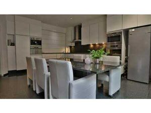 Ruime  instapklare woning met tal van mogelijkheden in he...