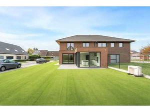 Maison neuve spacieuse  moderne et de qualité avec 3 chambre