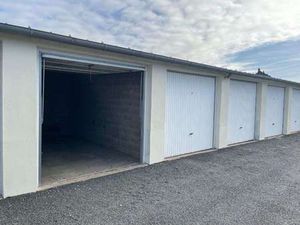 Vente Garage et parking à Angers Justices (49000) : à vendre / 17m² Angers Justices