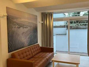 Bel appartement 3 chambres meublé avec terrasse rénové