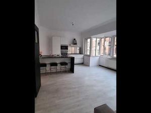 À louer – Appartement 1 chambre + bureau