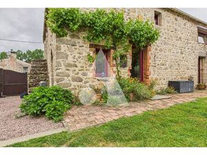 Vente maison 10 pièces 346 m² Rives-de-l'Yon (85310)