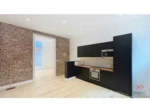 Appartement 1ch + bureau rénové