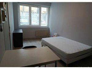 Location appartement 1 pièce 21 m² à Poitiers (86000)
