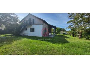 JOLI LOFT MEUBLE SOUS LES COMBLES