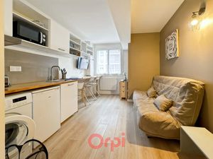 Location meublée appartement 1 pièce 18 m² à Villeurbanne (69100)  550 €