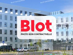 À VENDRE - BUREAUX - SAINT-NOLFF - 1 000 m²