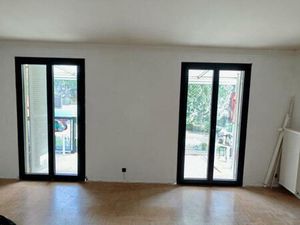 Location maison entièrement rénovée – Disponible de suite