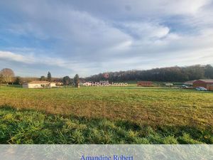 Terrain constructible de 957 m²