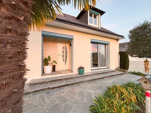 A VENDRE - MAISON ECOUFLANT BOURG - 5 CHAMBRES - STUDIO AMENAGE