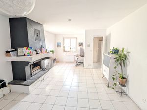 LONGUEAU PAVILLON AVEC PARKING  TERRASSE ET JARDIN