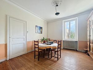 Maison avec cachet quartier Sainte-Anne à Nantes - 7 pièces  5 chambres  jardin.