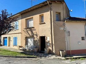 MAZERES : MAISON T3 AVEC GARAGE ET COUR EXTERIEURE