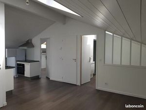 Location Appartement T3 Taillan centre