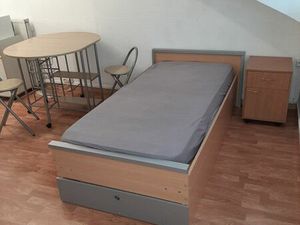 Chambre pour étudiant (e) uniquement