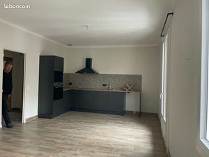Appartement T4 70m2 Cucuron