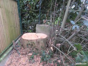 Cherche en location hangard ou grand garage