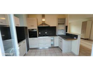 Maison entièrement rénovée 3 chambres