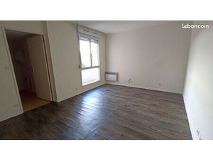 Studio 1 pièce 26 m²