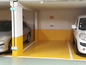 Parking sécurisé sous-sol résidence proche centre ville