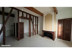 Appartement T2bis 90m2 Carbonne centre