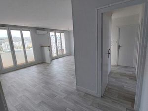 Appartement T3 PONT DE CLAIX