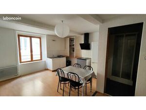 Grand studio meublé 28.32 m²