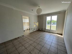 Studio 1 pièce 31 m²